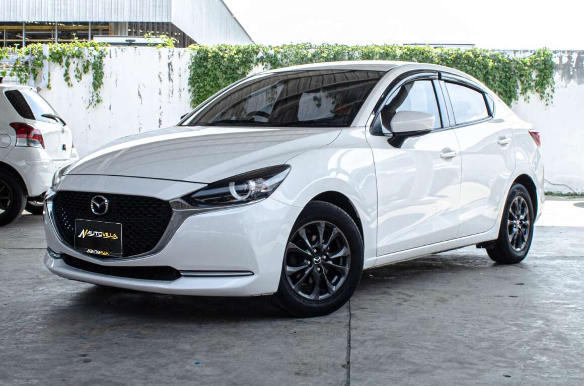 Mazda2 Hatchback 1.3 รถประหยัดน้ำมันมือสอง ราคาต่ำล้าน