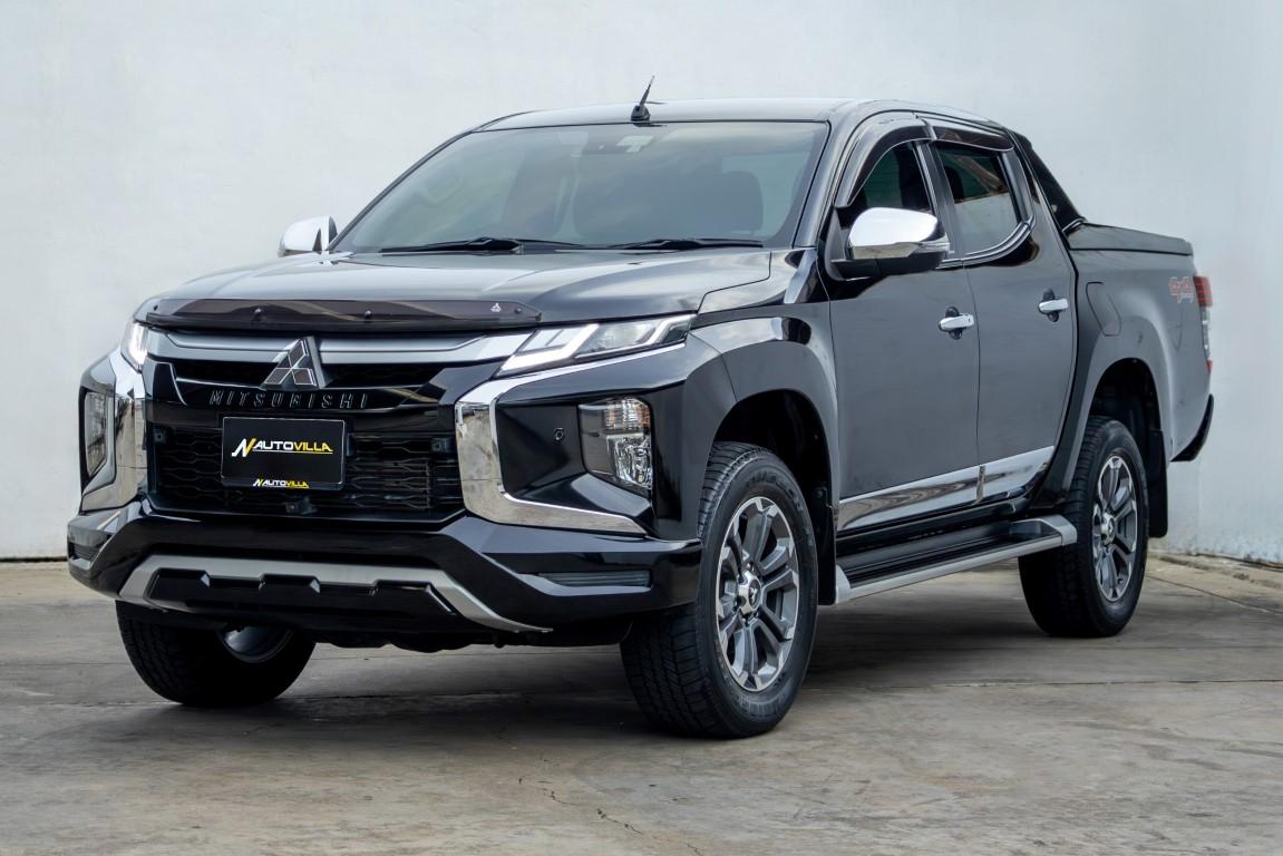 Mitsubishi Triton Doublecab 2.4 GT Premium 4WD A/T 2018 LK0781