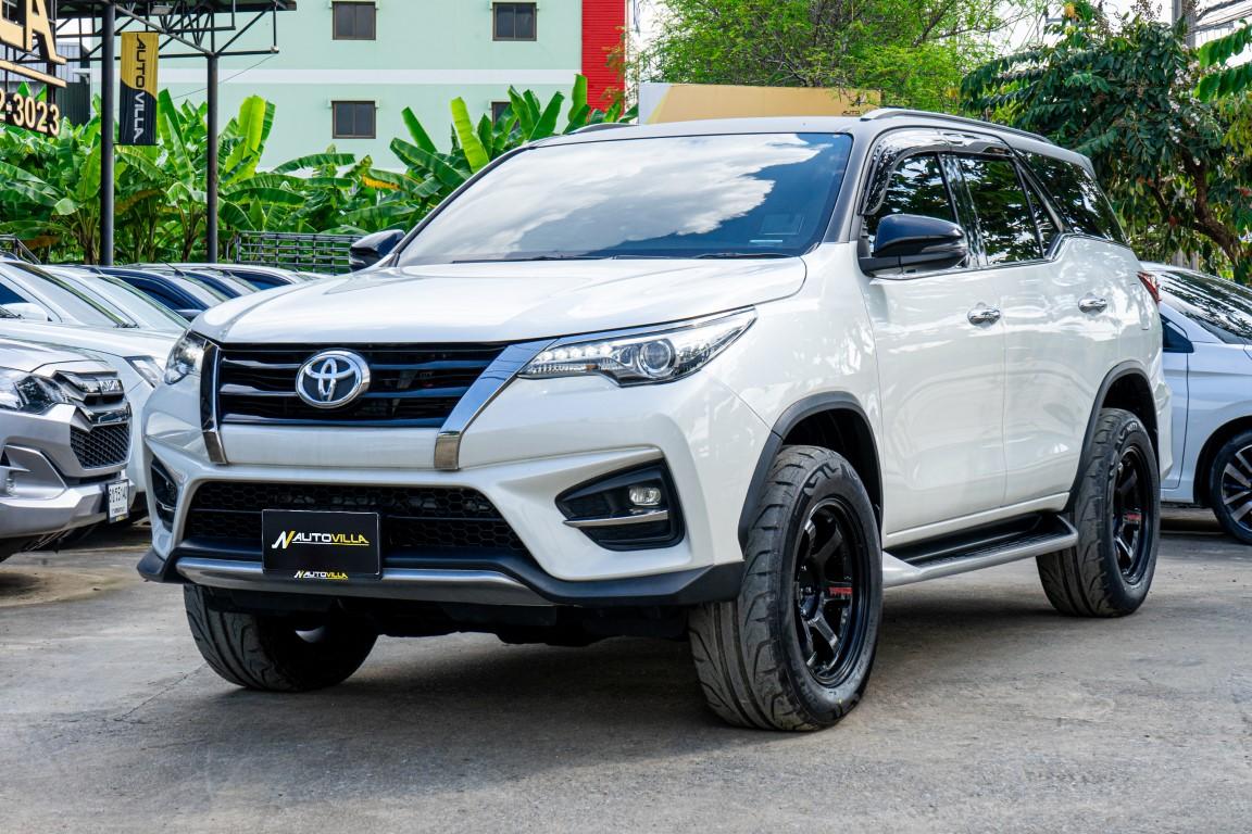 Toyota Fortuner 2.8 TRD Sportivo 4WD 2019 RK2343