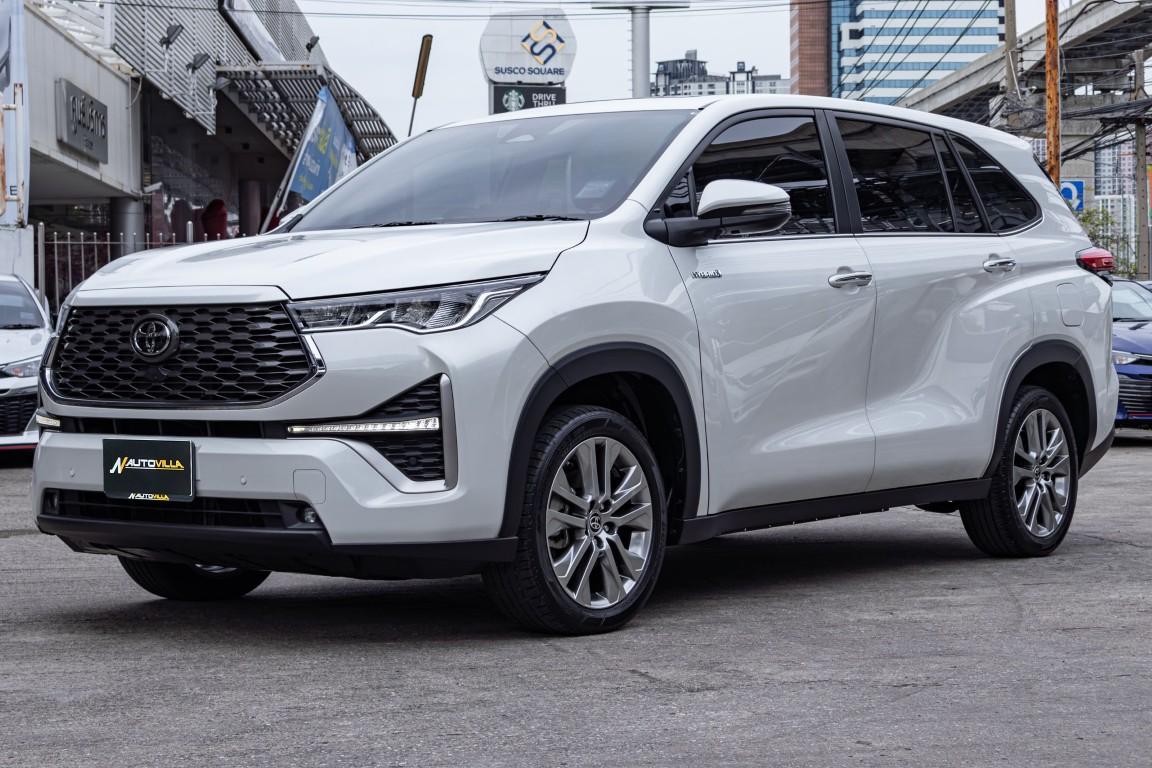 Toyota Innova Zenix 2.0 HEV Premium 2023 SK2323