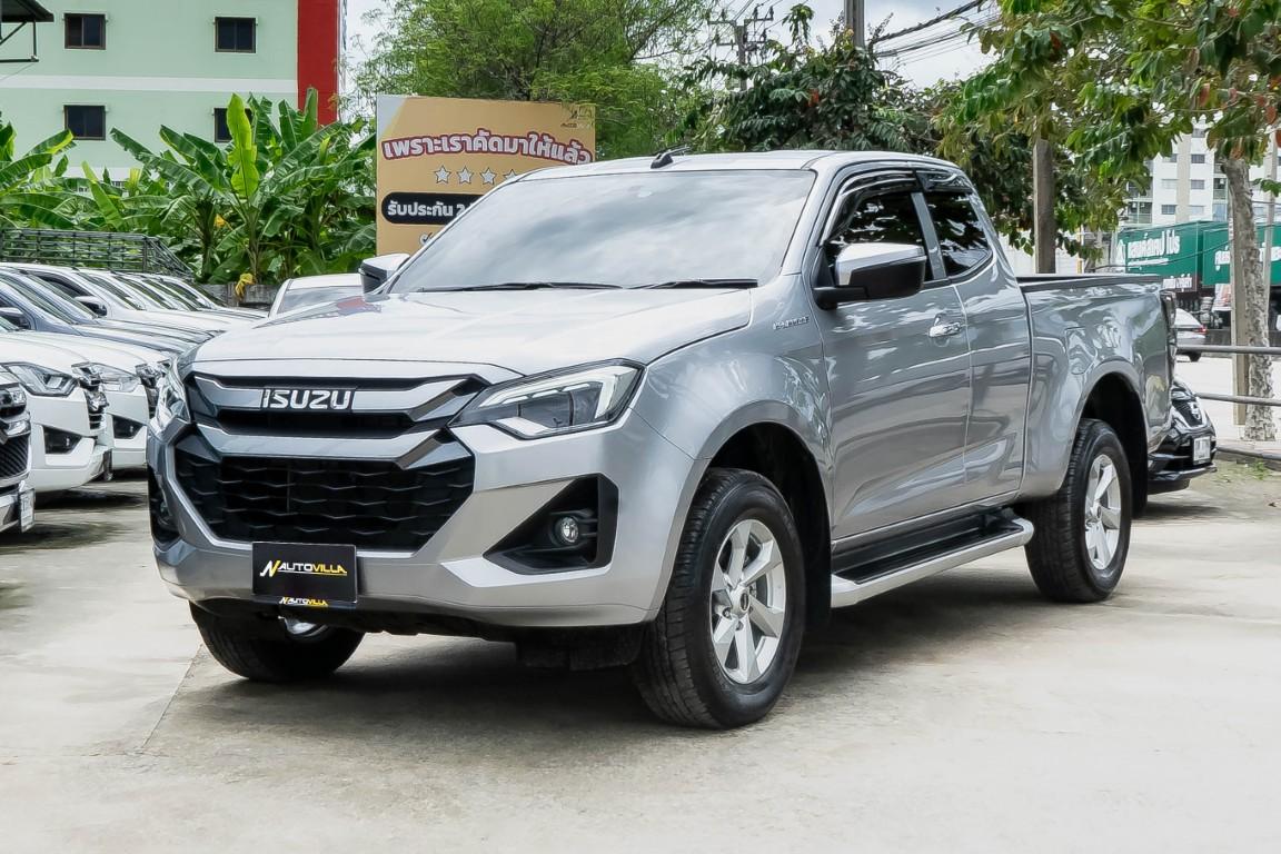 Isuzu Dmax Spacecab Hilander 1.9 L A/T 2024 SK2335