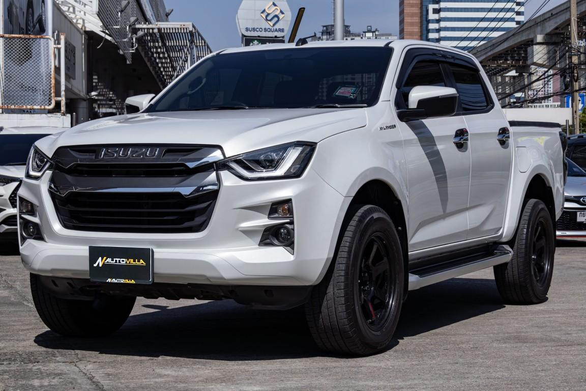 Isuzu Dmax Cab4 Hilander 1.9 L DA A/T 2023 SK2328