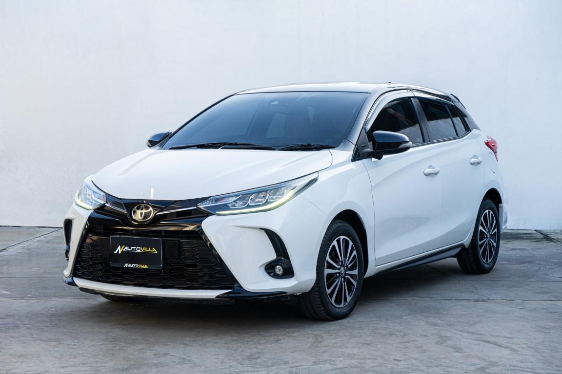 Toyota Yaris 1.2 Play Sport Premium 2021 LK0804