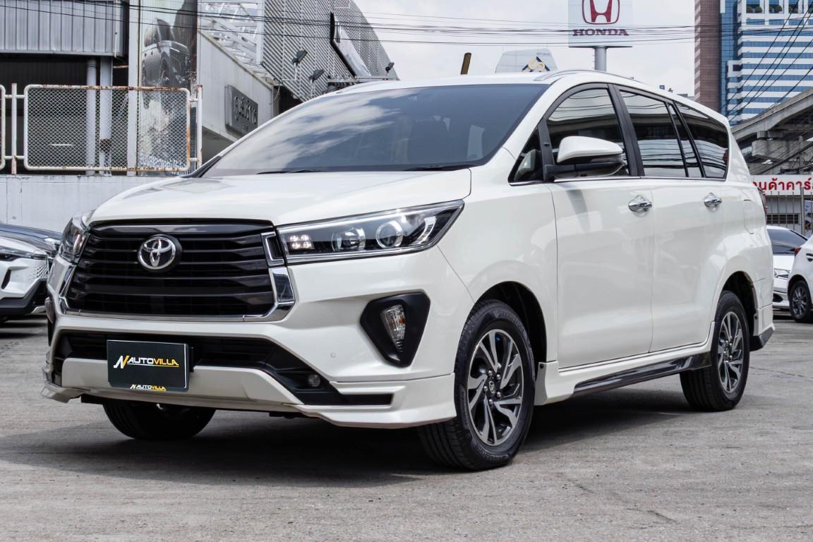 Toyota Innova 2.8 Crysta  2022 SK2422