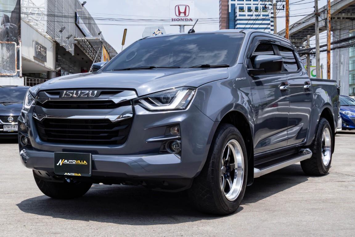 Isuzu Dmax Cab4 Hilander 1.9 L DA A/T 2023 SK2425