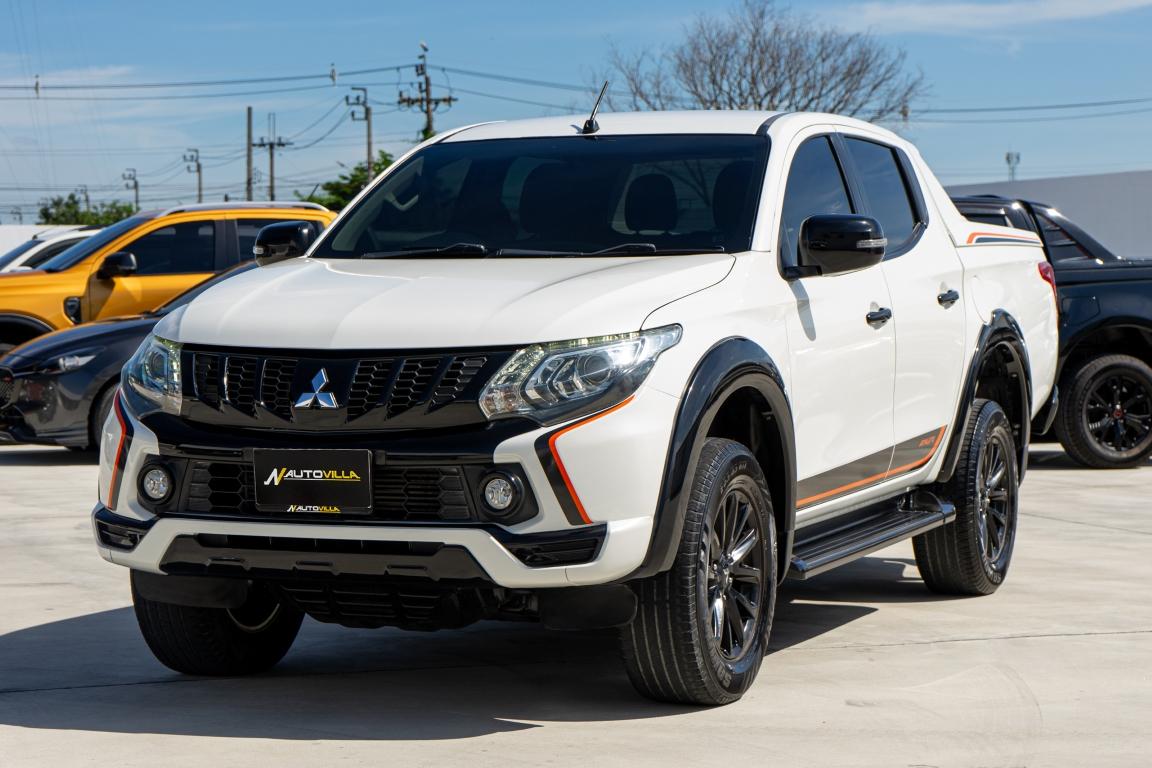 Mitsubishi Triton Doublecab 2.4 Athletes Plus M/T 2019 NM0023