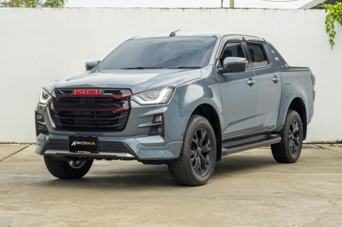Isuzu Dmax Cab4 Hilander 1.9 X Series M/T 2023 LK0946
