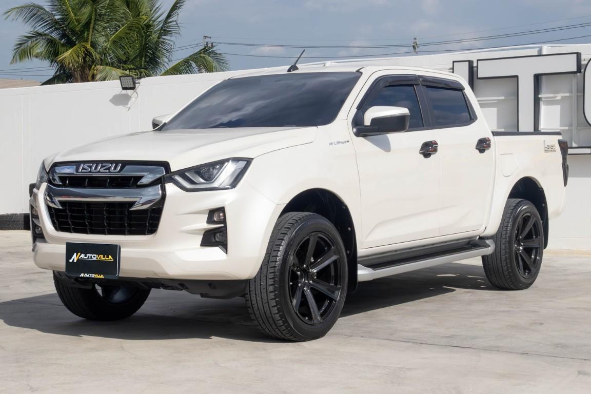 Isuzu Dmax Cab4 Hilander 3.0ZP M/T 2020 NM0054