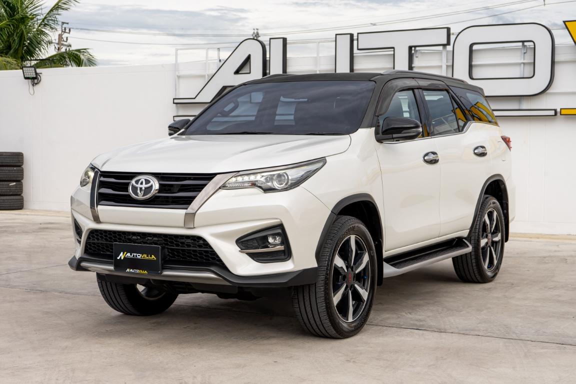 Toyota Fortuner 2.8 TRD Sportivo 2020 RK2538