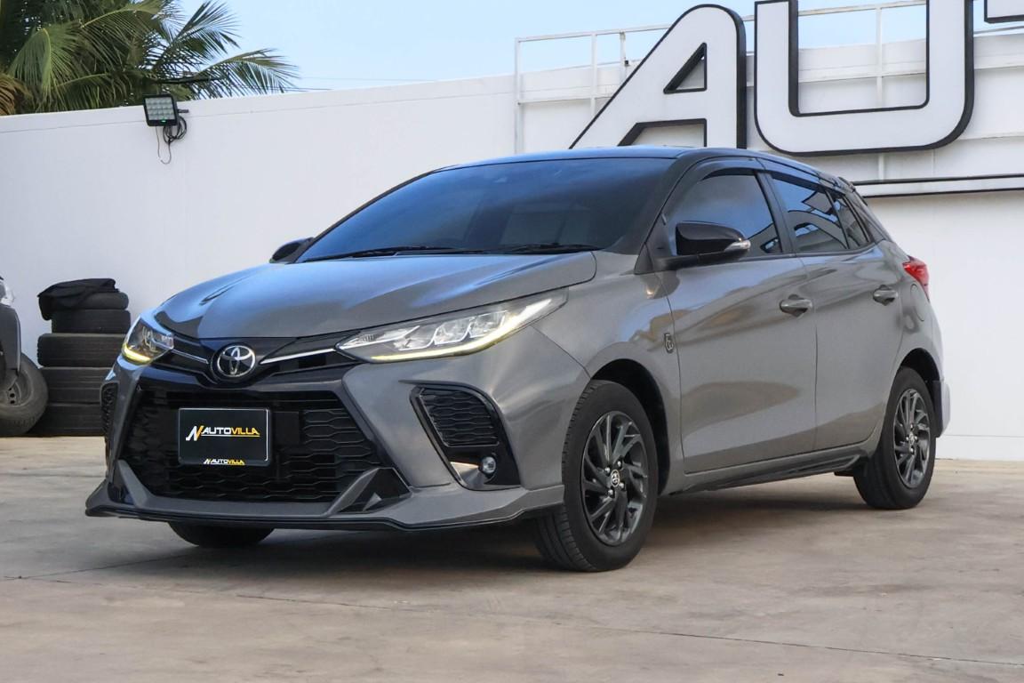 Toyota Yaris 1.2 Sports Premium Black Roof 60th Anniversary 2022 NM0143