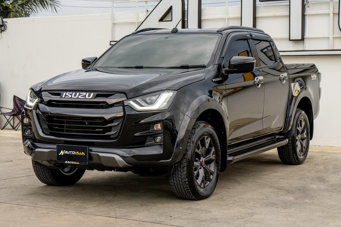 Isuzu Dmax  Cab4 3.0 ZP Vcross 4WD M/T 2022 NM0152